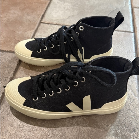 Veja Black High-Top Canvas Sneakers with Cream Accents - Picture 3 of 6